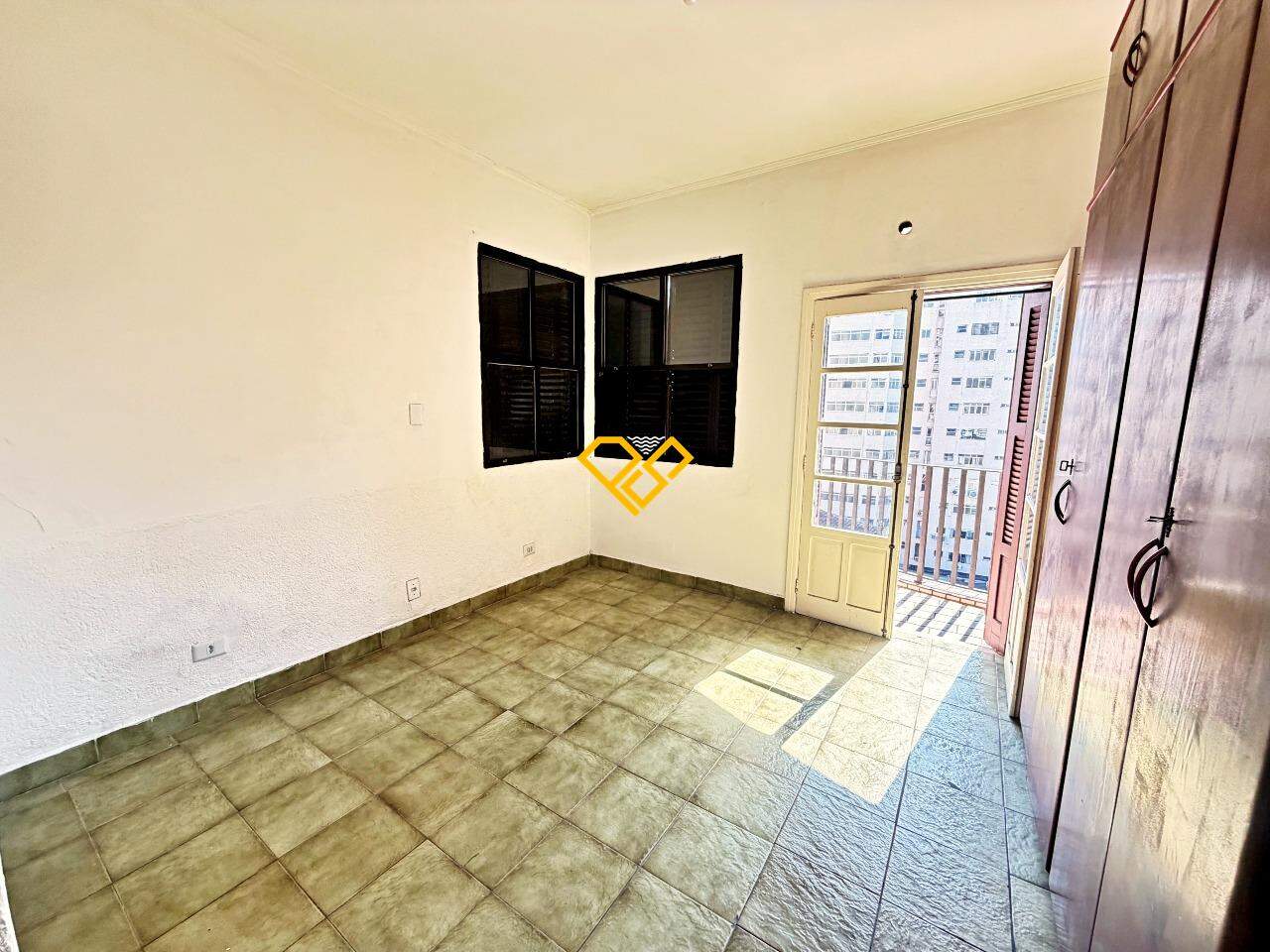 Apartamento à venda no Ponta da Praia: 