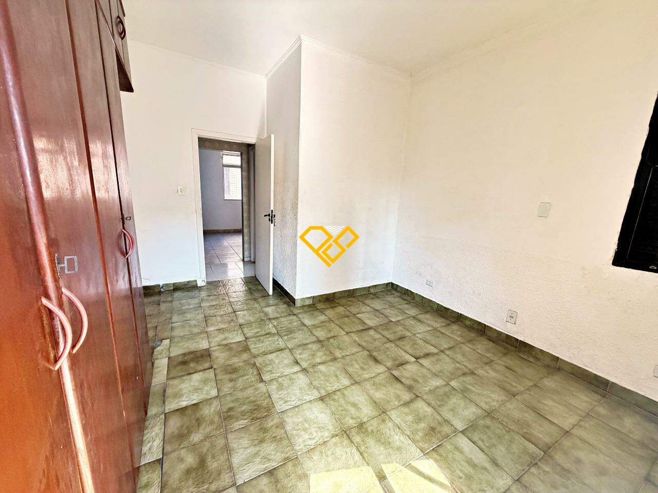 Apartamento à venda no Ponta da Praia: 