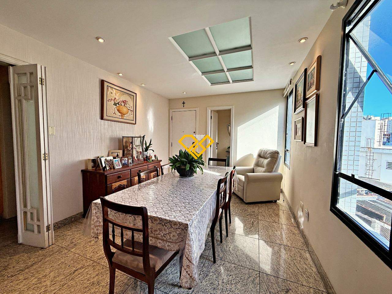 Apartamento à venda no Gonzaga: Sala