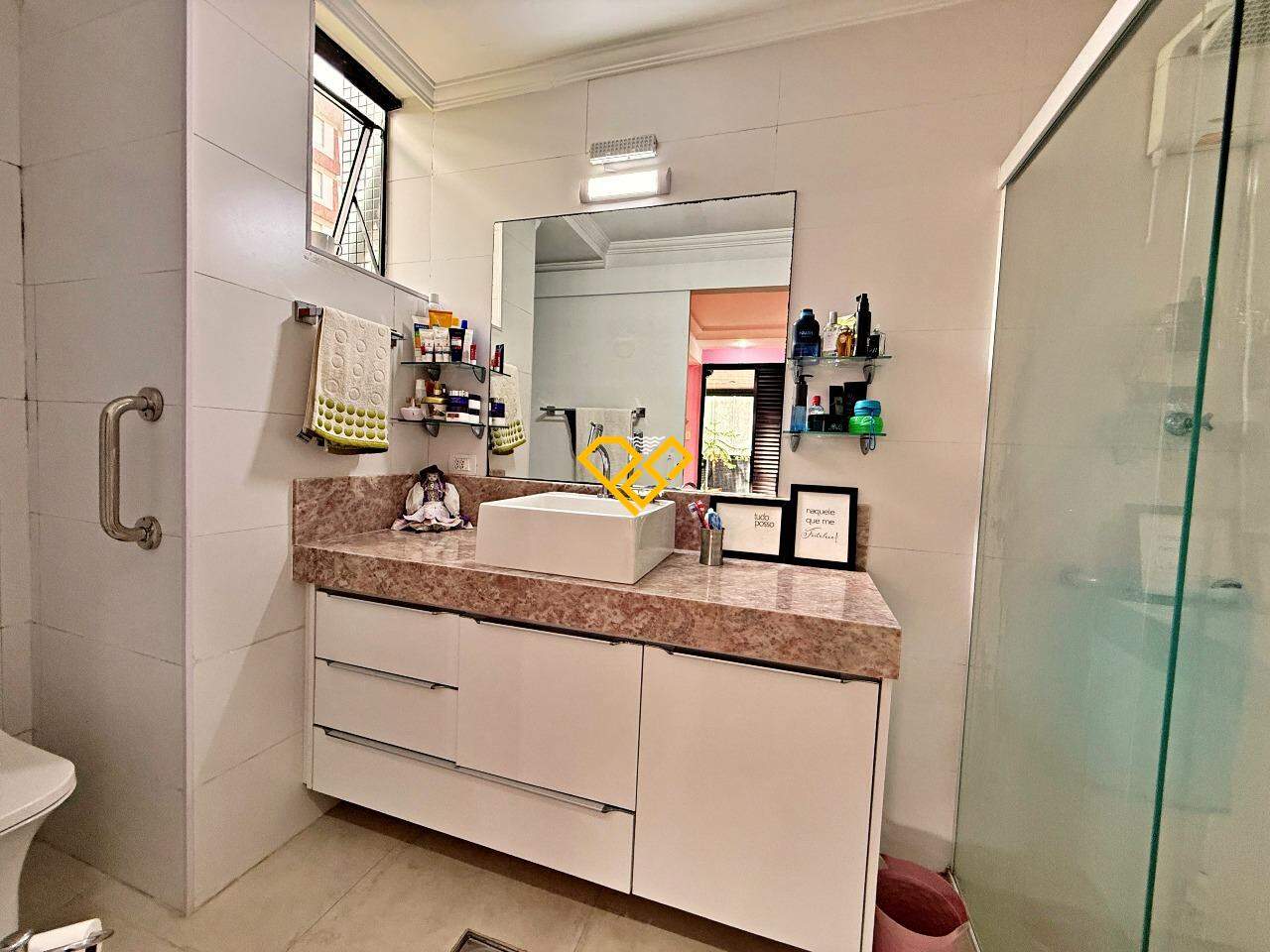 Apartamento à venda no Gonzaga: Wc suíte 1