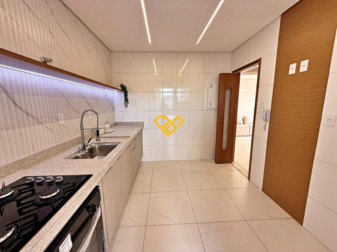 Apartamento à venda no Campo Grande: Cozinha