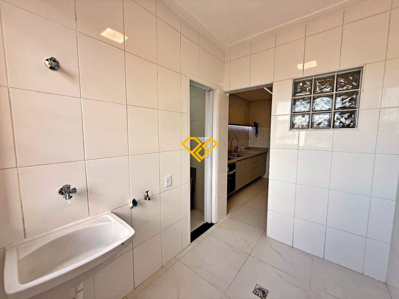Apartamento à venda no Campo Grande: Área de serviço