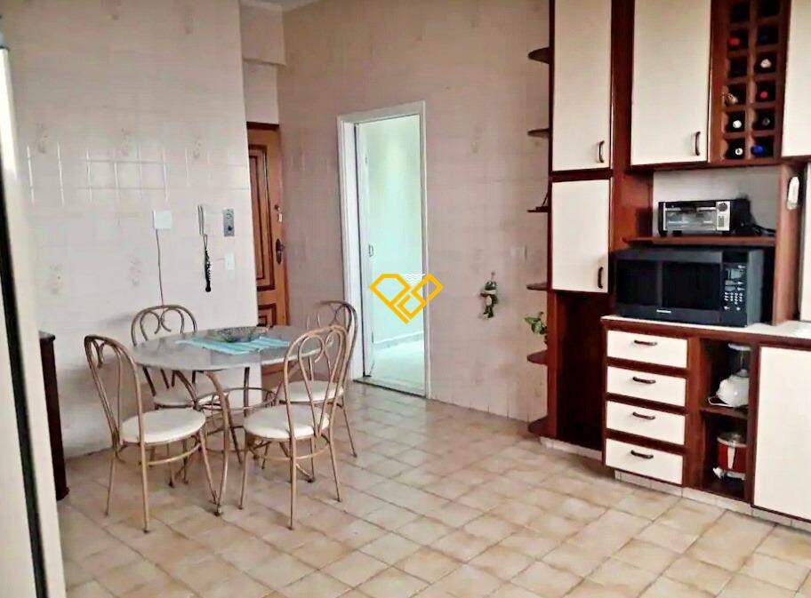 Apartamento para aluguel no Ponta da Praia: Cozinha