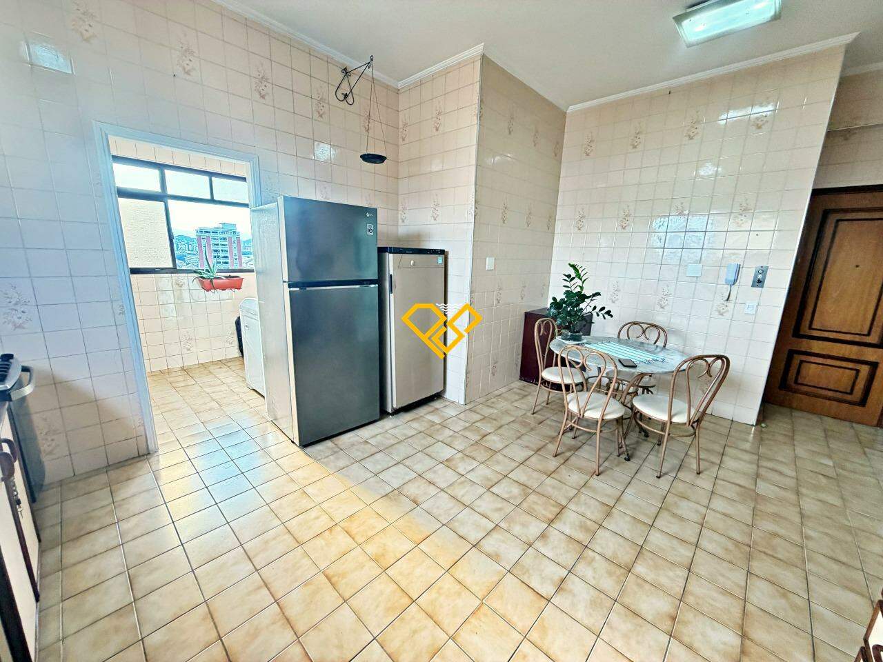 Apartamento para aluguel no Ponta da Praia: Cozinha