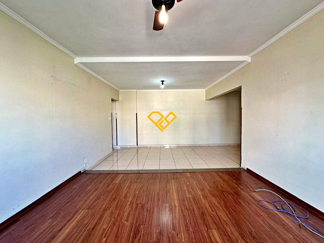 Apartamento à venda no Gonzaga: Sala