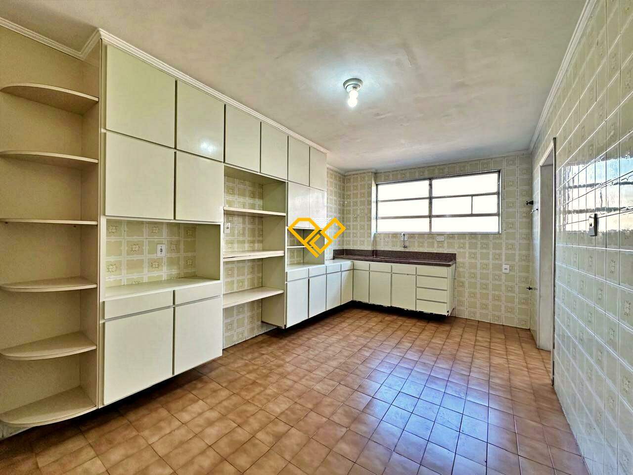 Apartamento à venda no Gonzaga: Cozinha