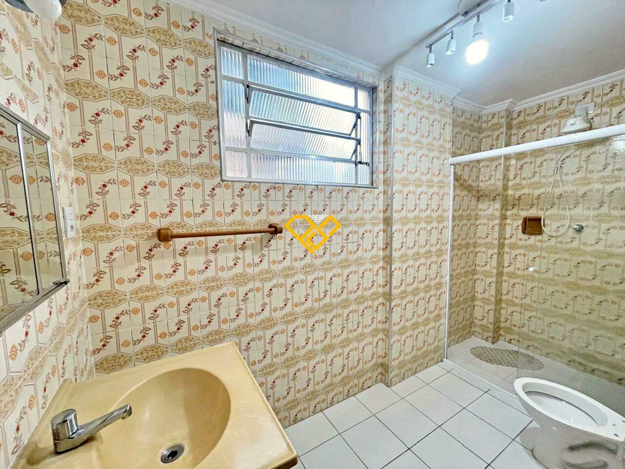 Apartamento para aluguel no Gonzaga: Wc suíte