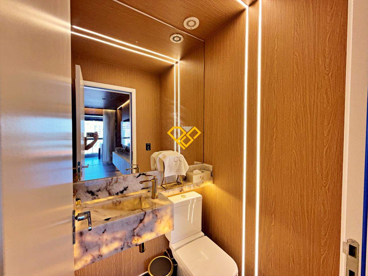 Apartamento à venda no Boqueirão: Lavabo