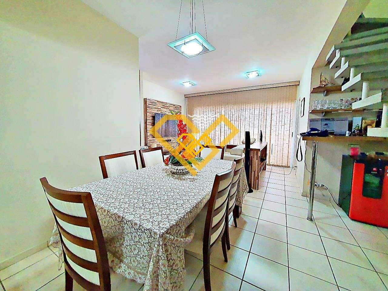 Apartamento para aluguel no Boqueirão: sala de jantar