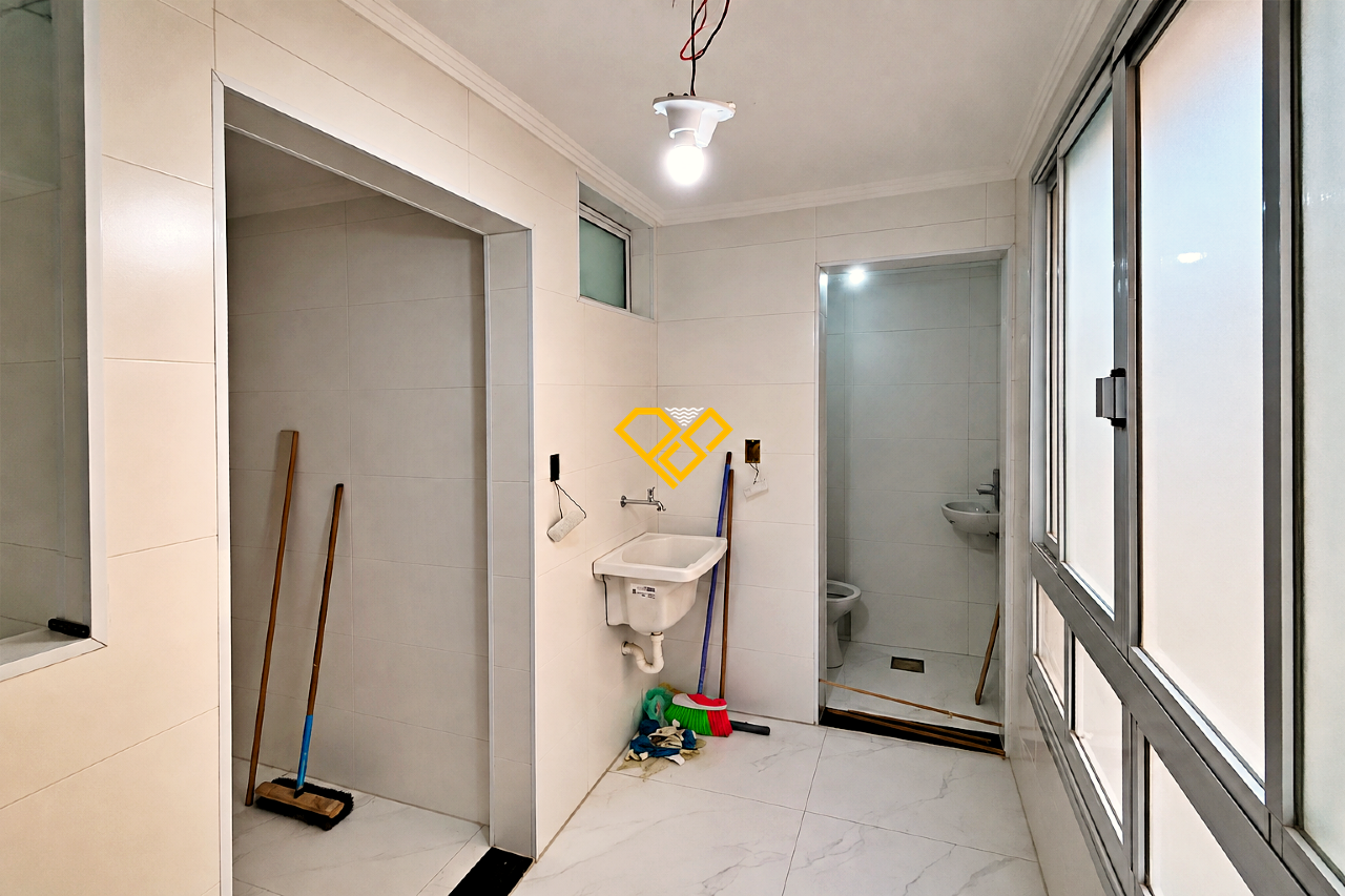 Apartamento para aluguel no José Menino: Área de serviço