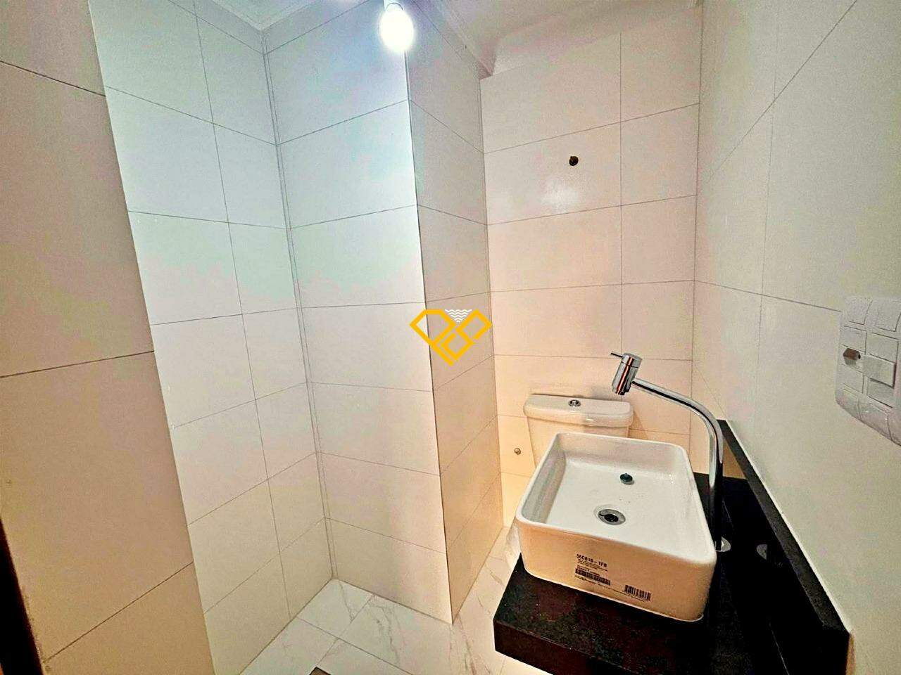Apartamento para aluguel no José Menino: Wc suíte