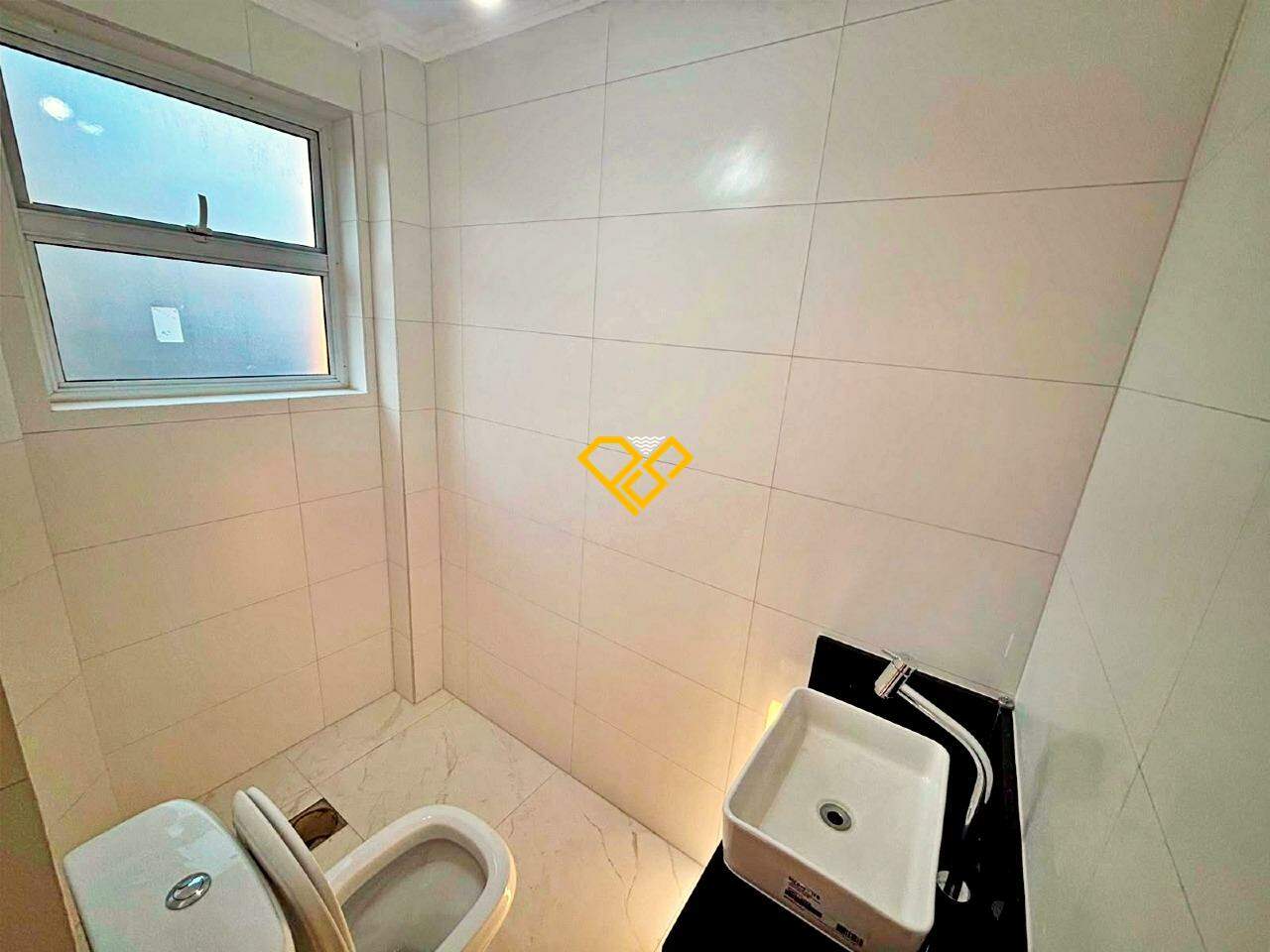 Apartamento para aluguel no José Menino: Wc social