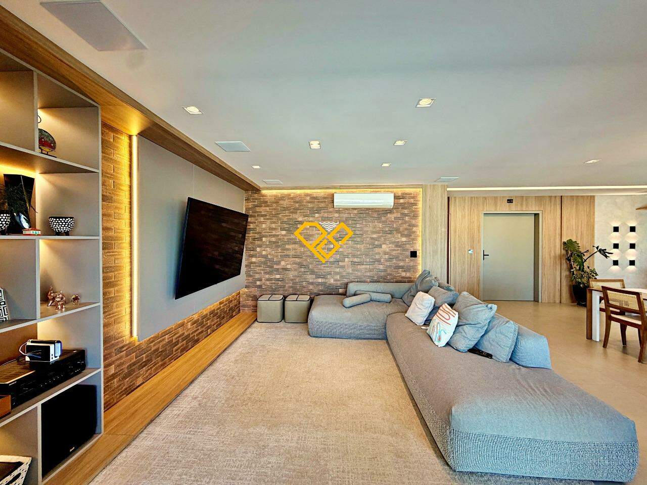 Apartamento à venda no Embaré: Sala