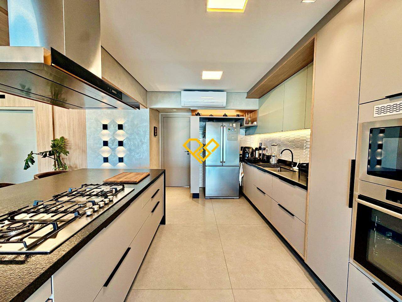Apartamento à venda no Embaré: Cozinha