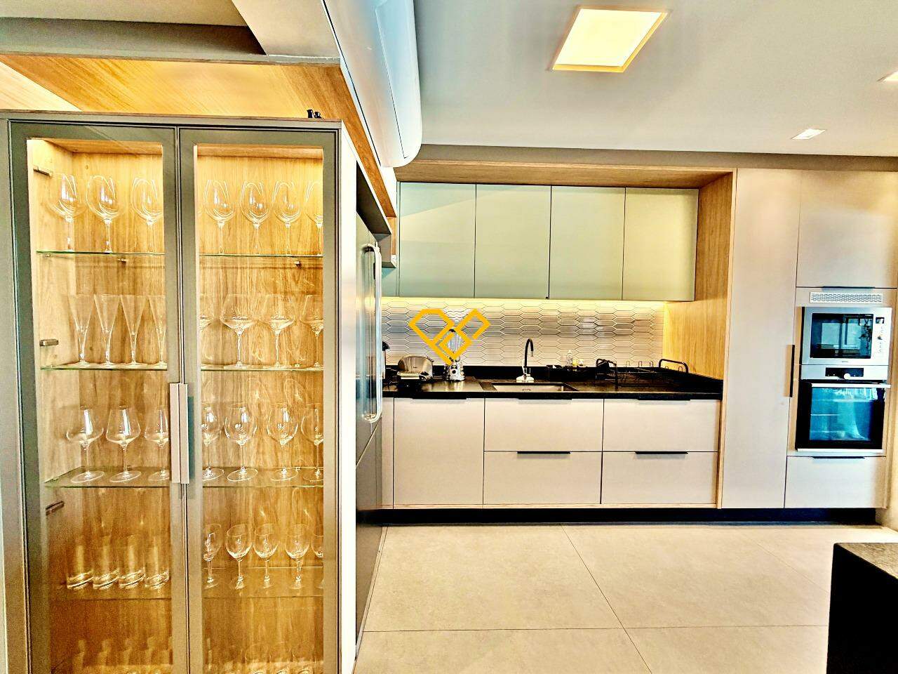 Apartamento à venda no Embaré: Cozinha