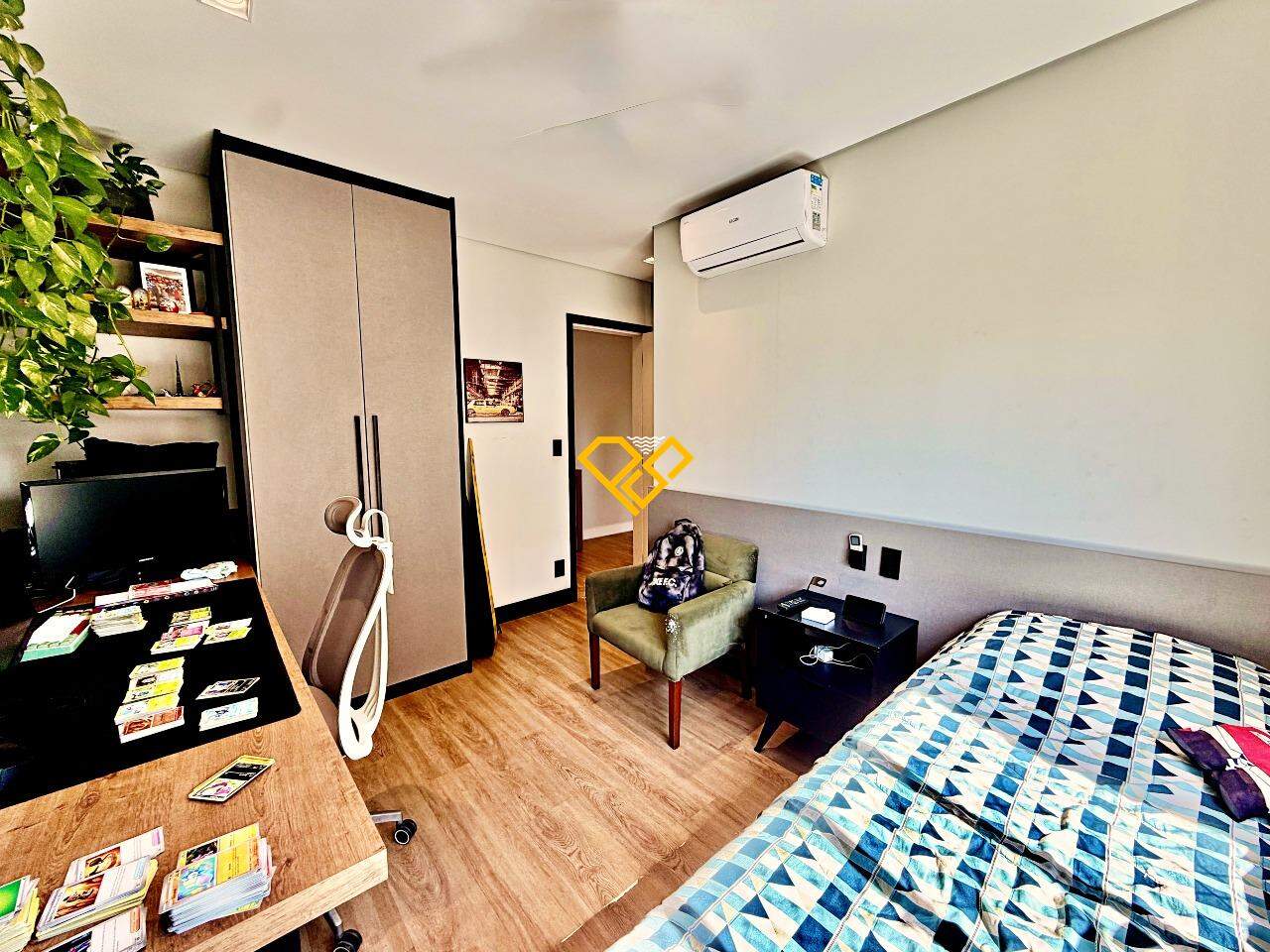 Apartamento à venda no Embaré: Dormitório 3 - suíte