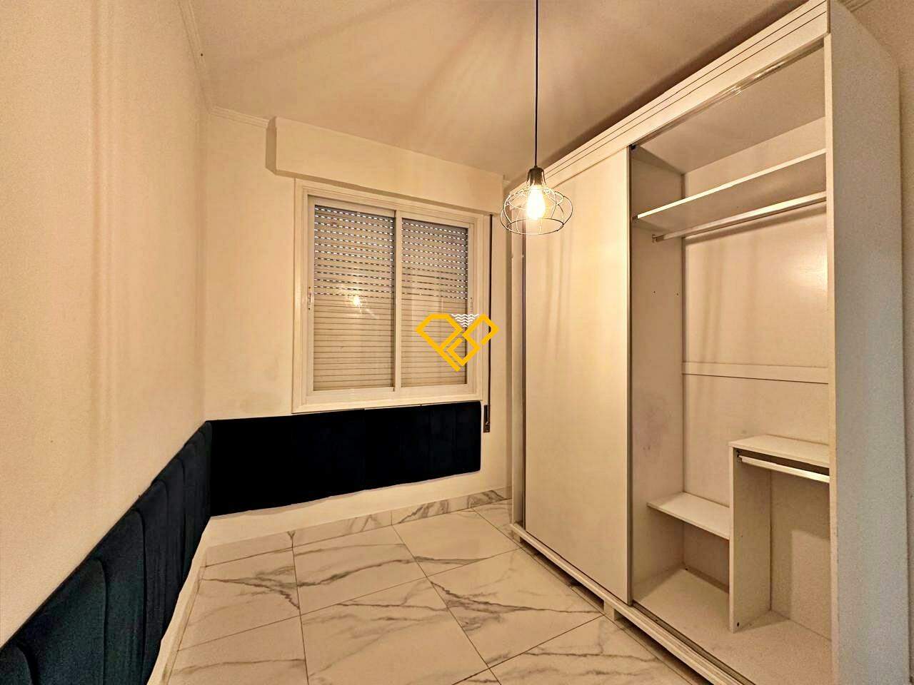 Apartamento à venda no Ponta da Praia: Dormitório 2