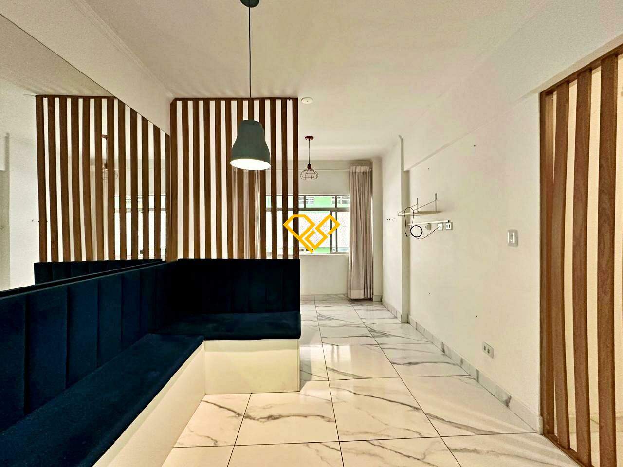 Apartamento à venda no Ponta da Praia: Sala