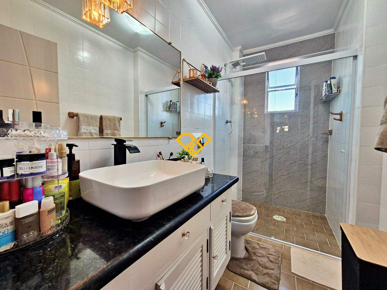 Apartamento à venda no Campo Grande: Wc social