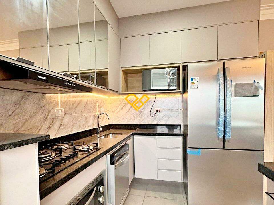 Apartamento à venda no Campo Grande: Cozinha