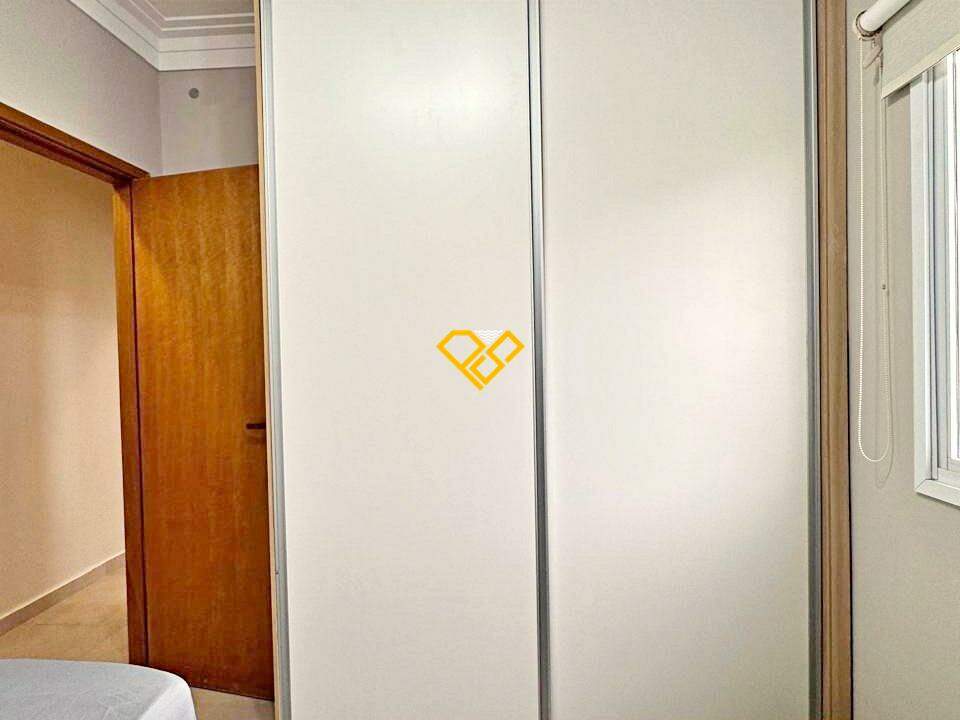 Apartamento à venda no Campo Grande: Dormitório 2