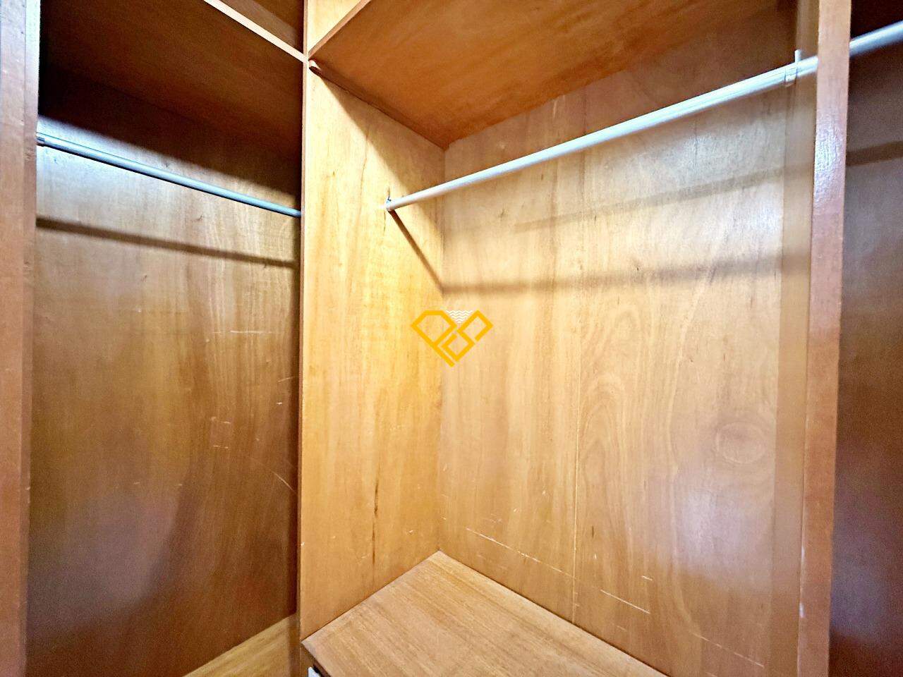 Apartamento à venda no Aparecida: Dormitório 2 - suíte - closet