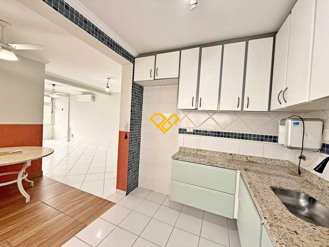 Apartamento à venda no Aparecida: Cozinha