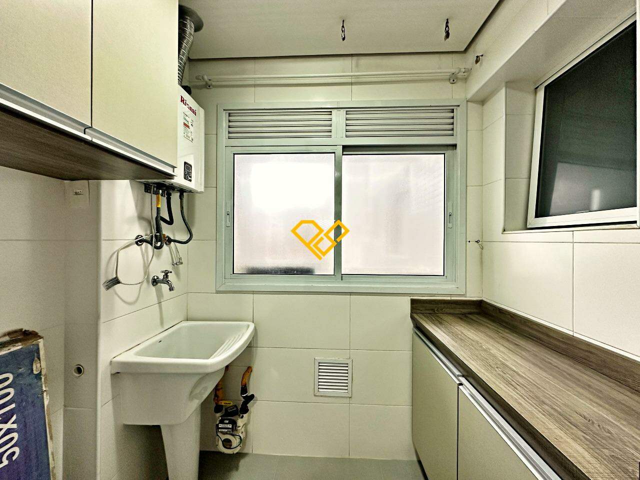 Apartamento à venda no José Menino: Área de serviço