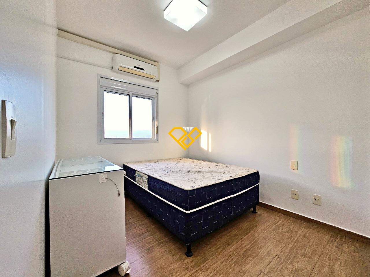 Apartamento à venda no Boqueirão: Dormitório - suíte