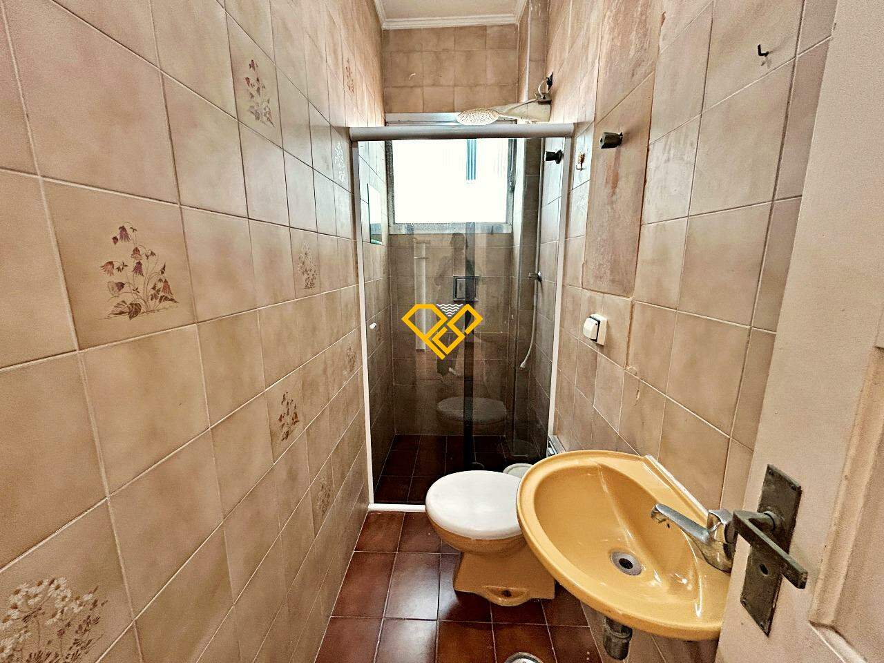 Apartamento para aluguel no Gonzaga: Wc de serviço