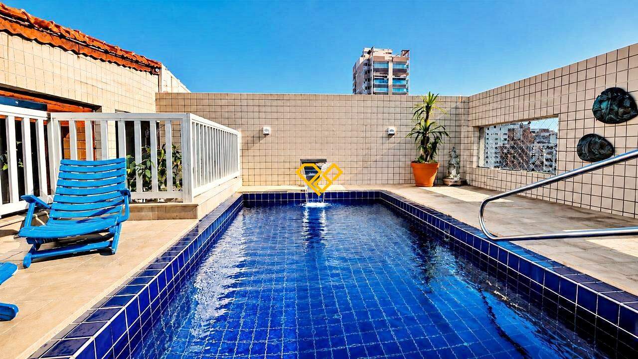 Cobertura à venda no Embaré: Piscina