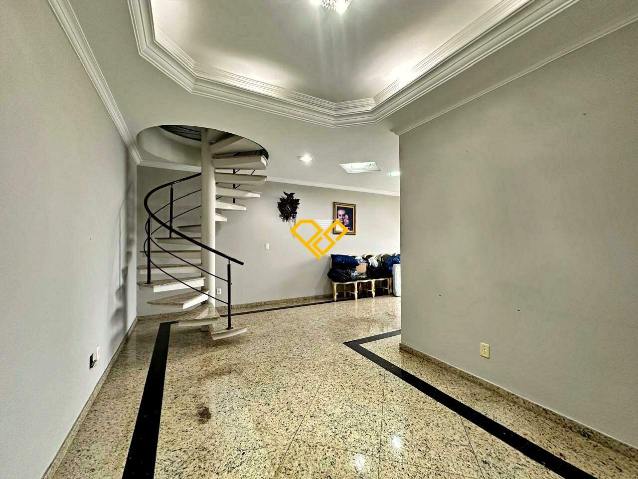 Cobertura à venda no Gonzaga: Sala 1° piso