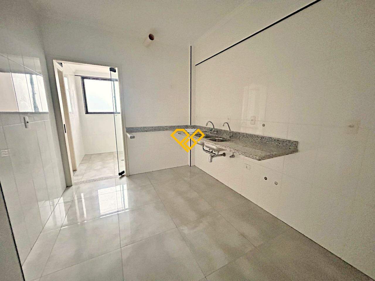 Apartamento à venda no Embaré: Cozinha