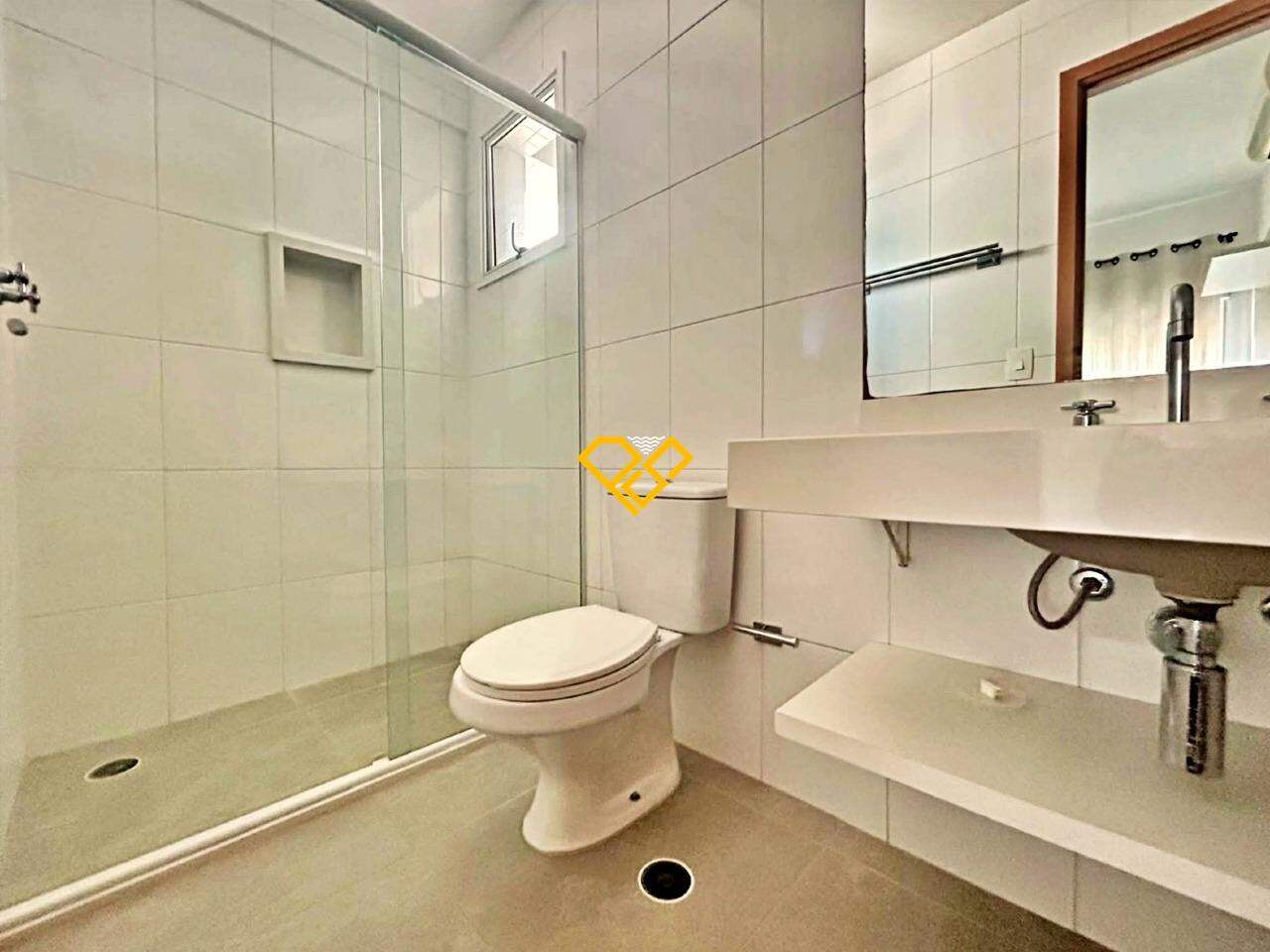 Apartamento à venda no Gonzaga: Wc suíte