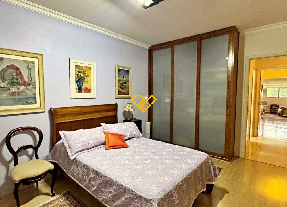 Apartamento à venda no Gonzaga: Dormitório 2