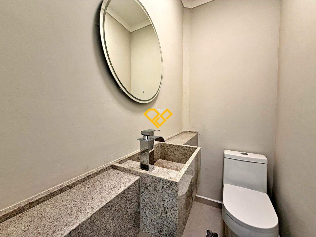 Apartamento para aluguel no Pompéia: Lavabo