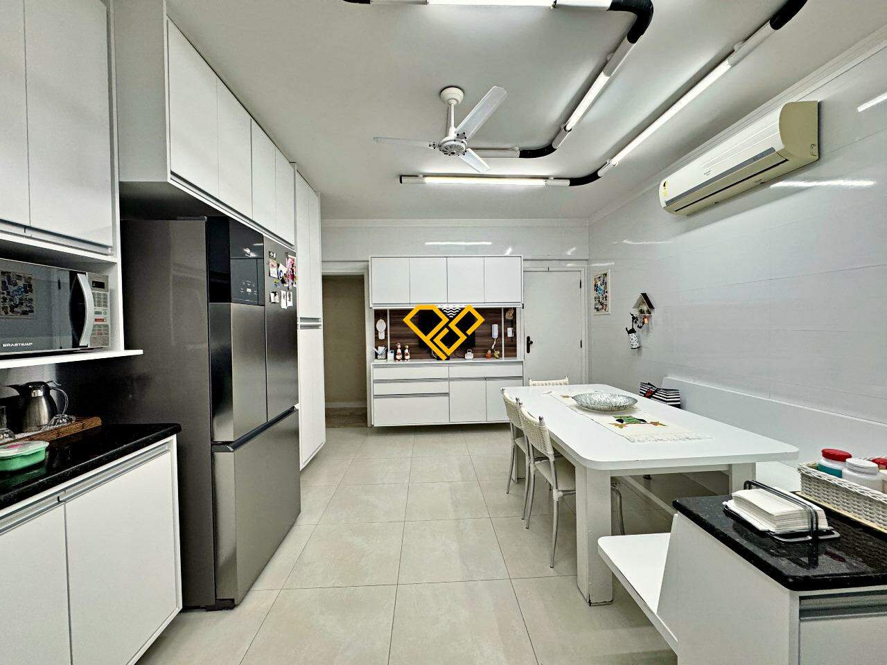 Apartamento à venda no Pompéia: Cozinha