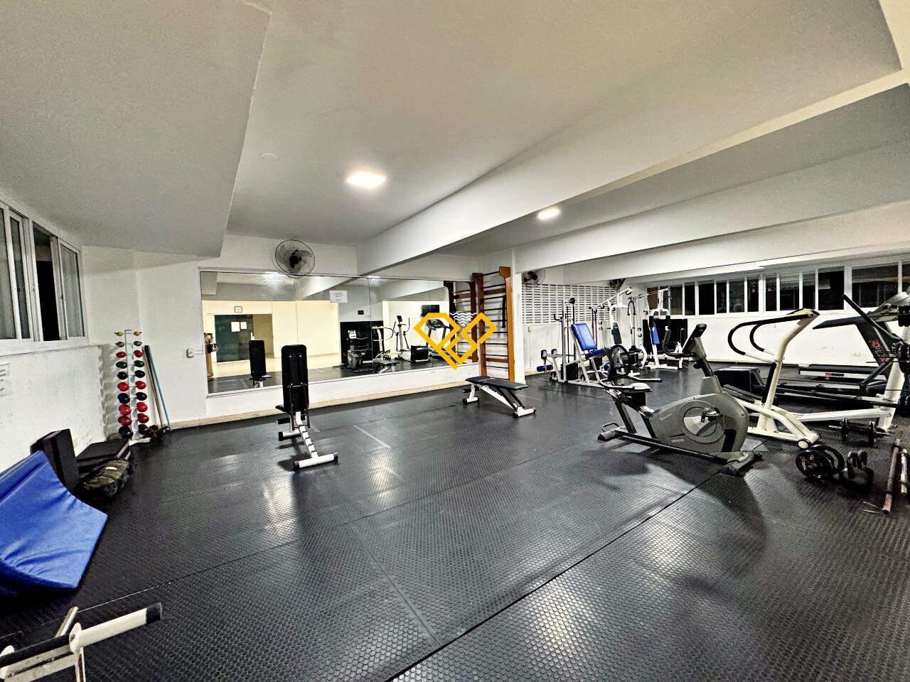 Apartamento à venda no Pompéia: Lazer - academia