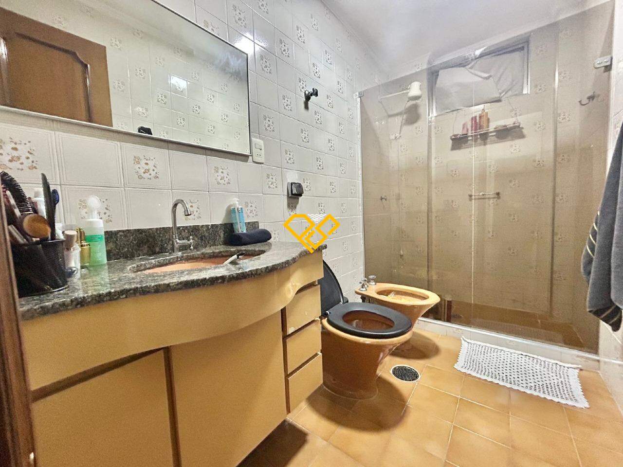Apartamento à venda no Pompéia: Wc social