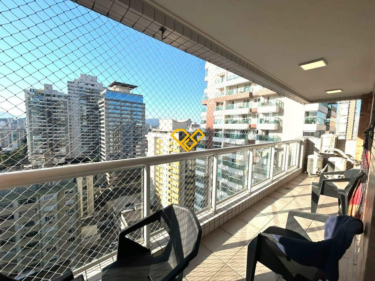 Apartamento à venda no Gonzaga: Varanda