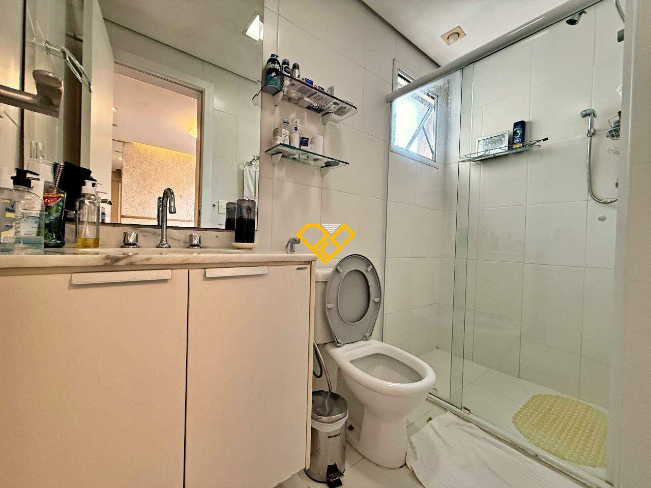 Apartamento à venda no Gonzaga: Wc suíte 1
