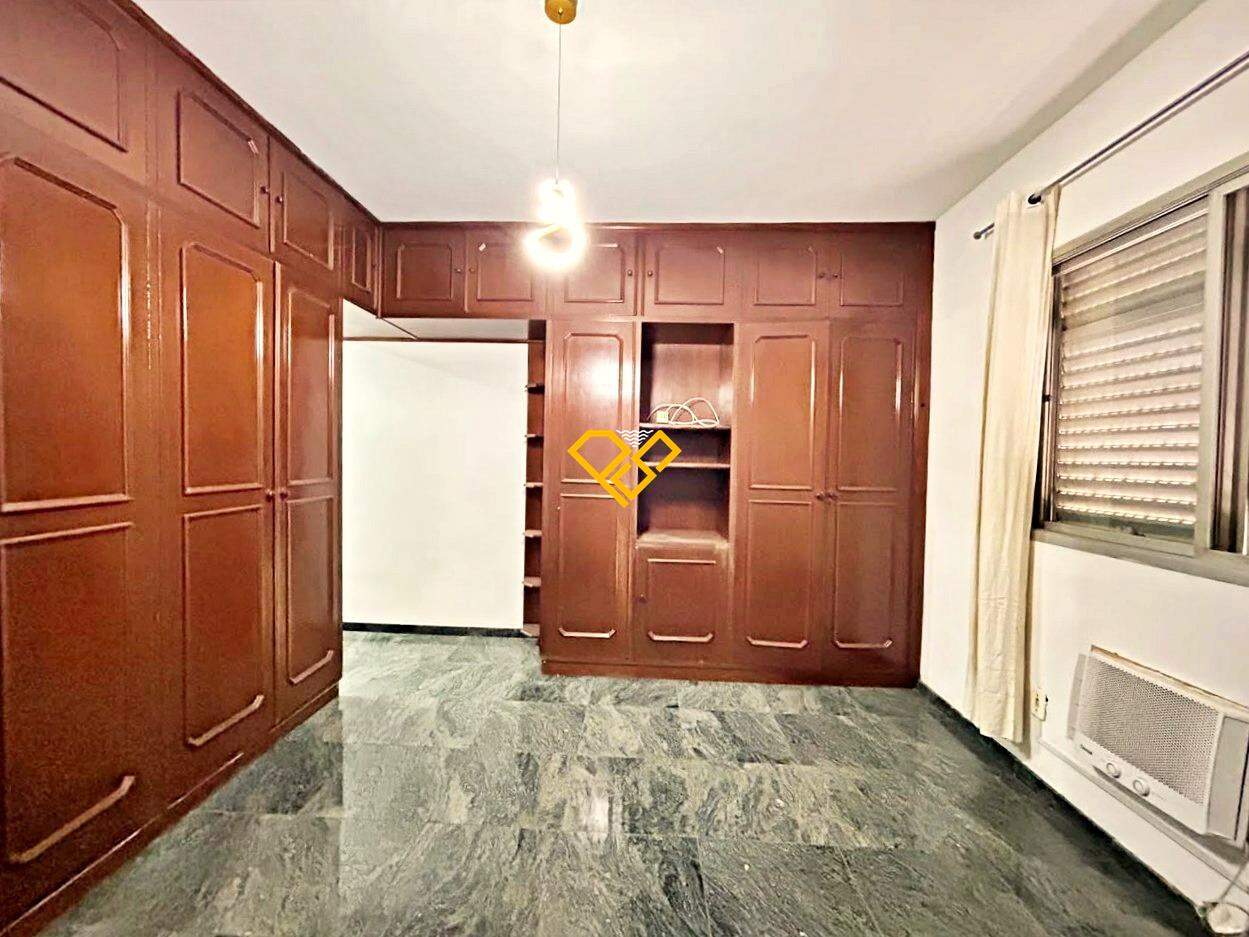 Apartamento para aluguel no Ponta da Praia: Dormitório 2 - suíte