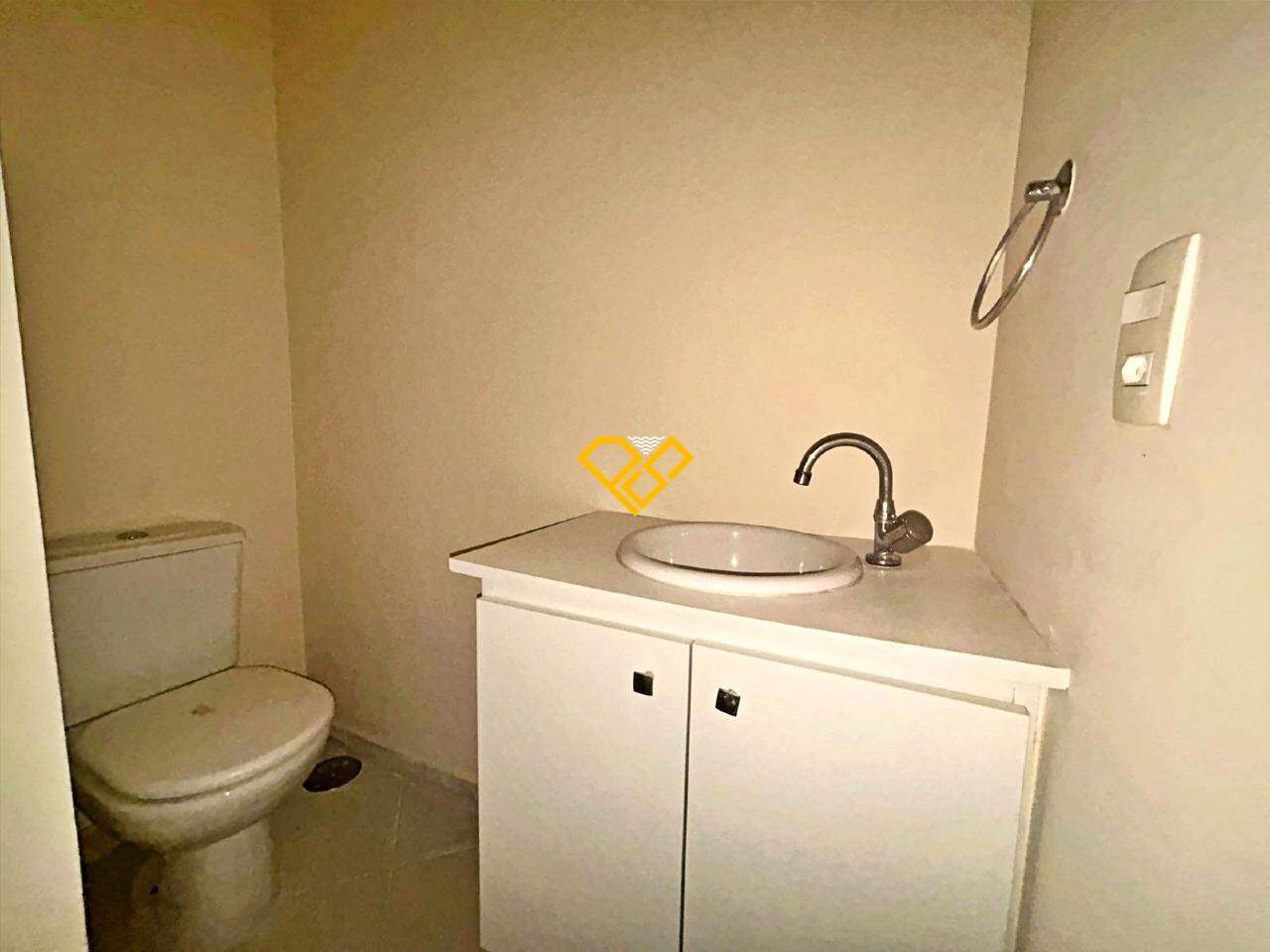 Apartamento à venda no Ponta da Praia: Lavabo