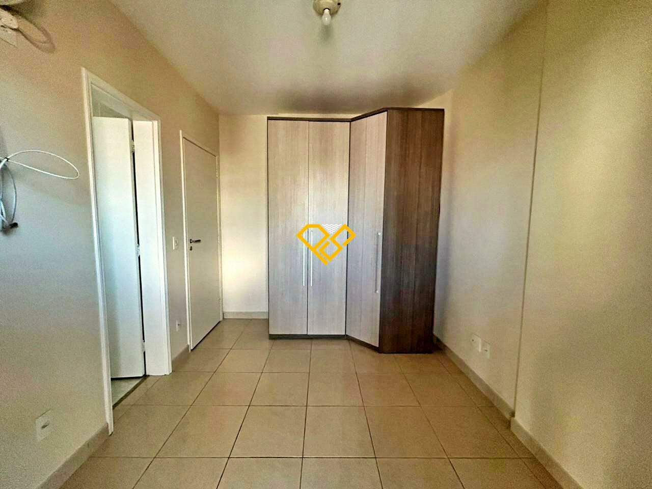 Apartamento à venda no Ponta da Praia: Suíte 2