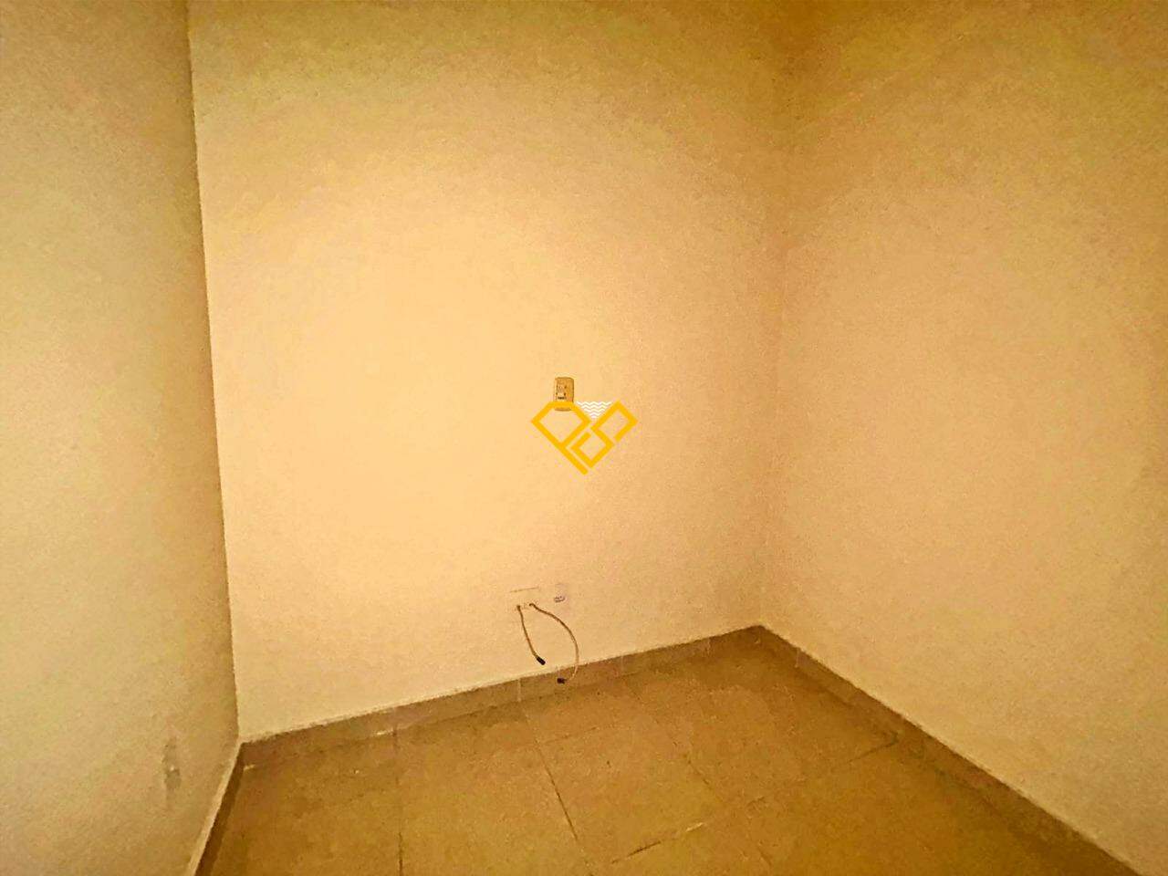 Apartamento à venda no Ponta da Praia: Dependência