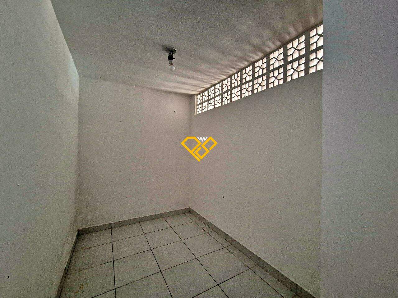 Casa à venda no Boqueirão: Edícula