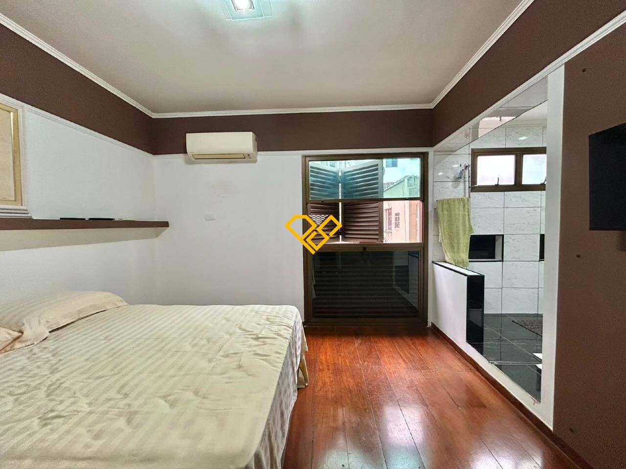 Apartamento para aluguel no Pompéia: Dormitório 1 - suíte