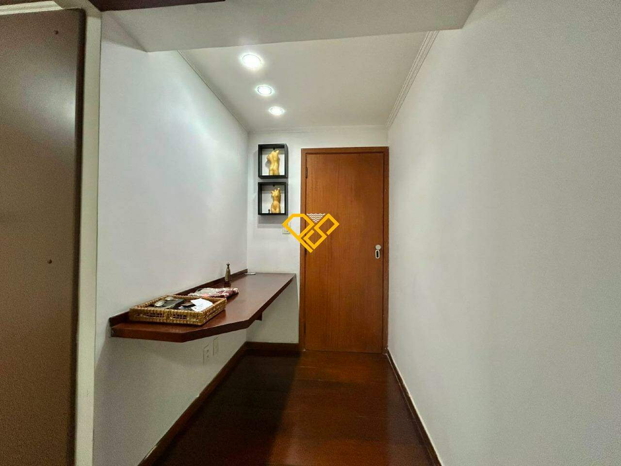 Apartamento para aluguel no Pompéia: Dormitório 1 - suíte