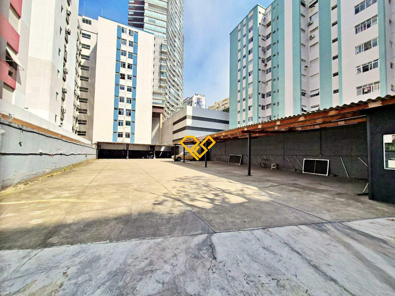 Terreno à venda no Pompéia: