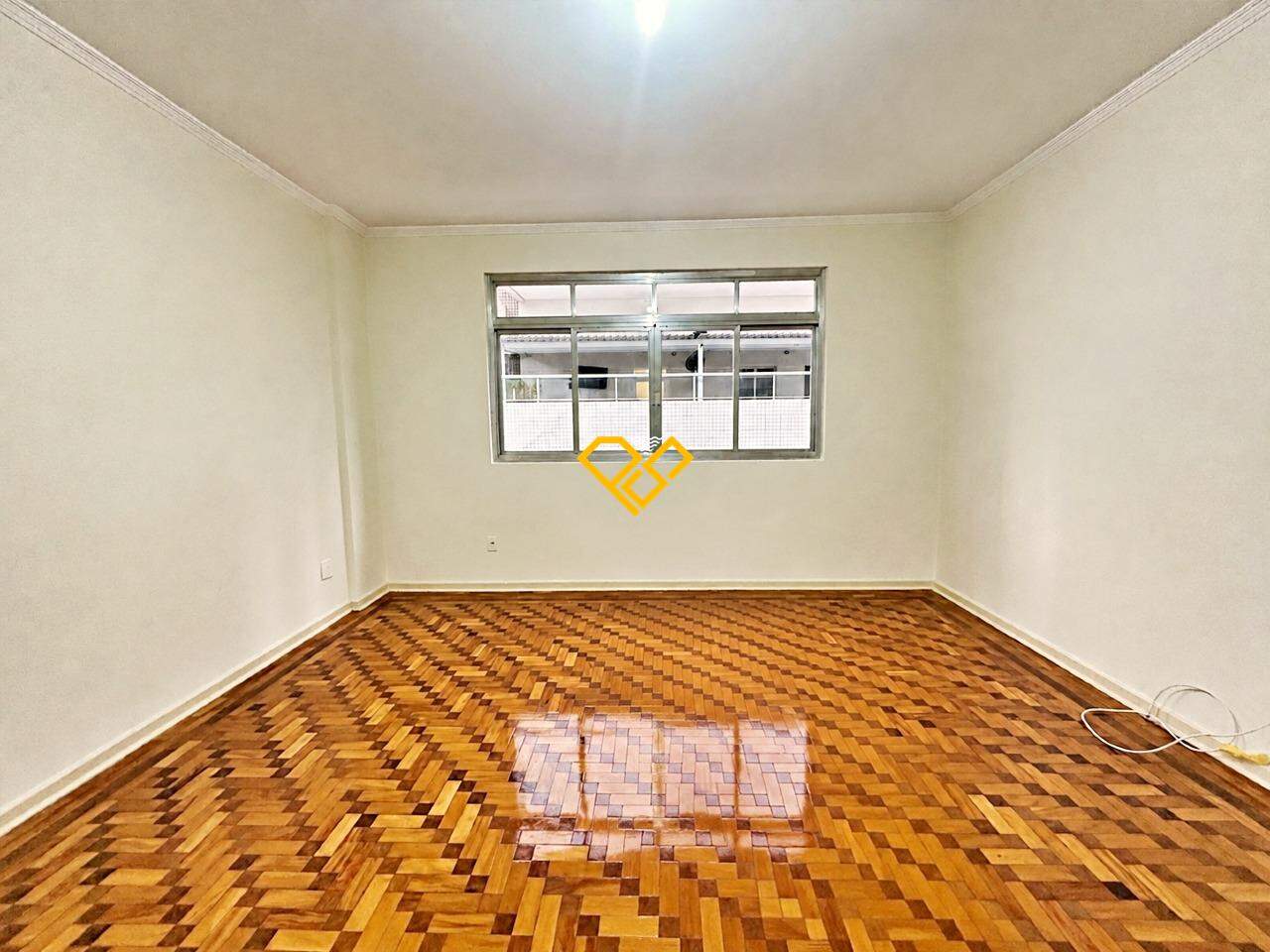 Apartamento à venda no Gonzaga: Sala
